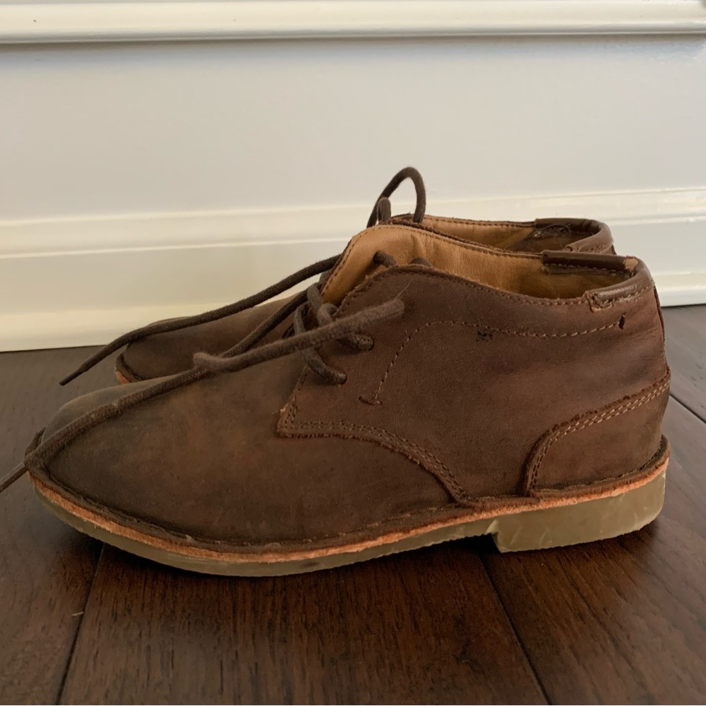 Kenneth Cole - Youth Boys Chukka Leather Shoe - Brown
